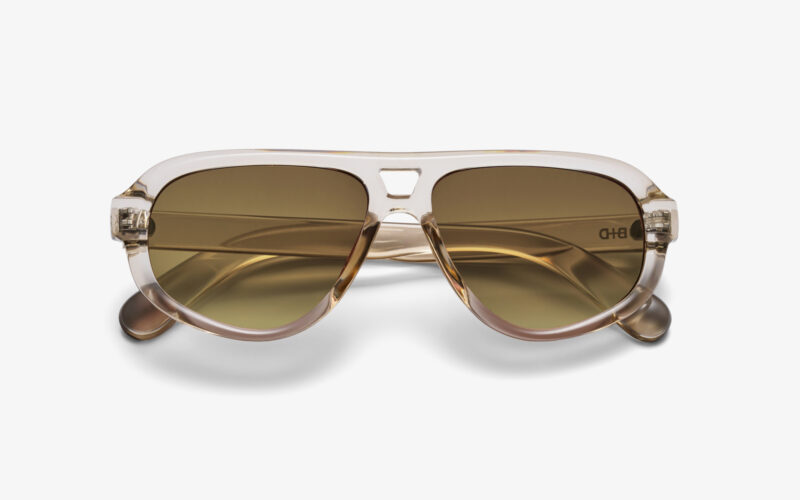Vista frontal anteojos Sleek - Lentes de sol moda brillant